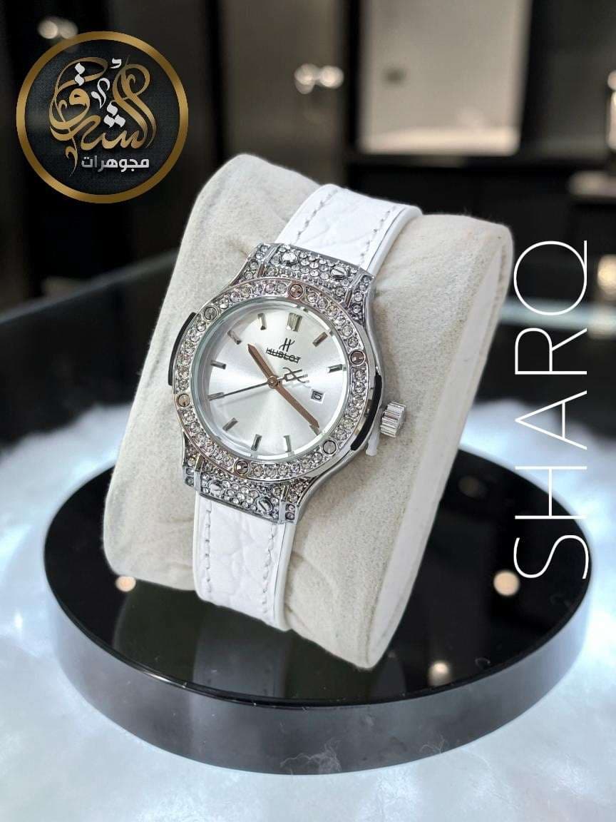 ساعات هوبلت ماستر نسائي